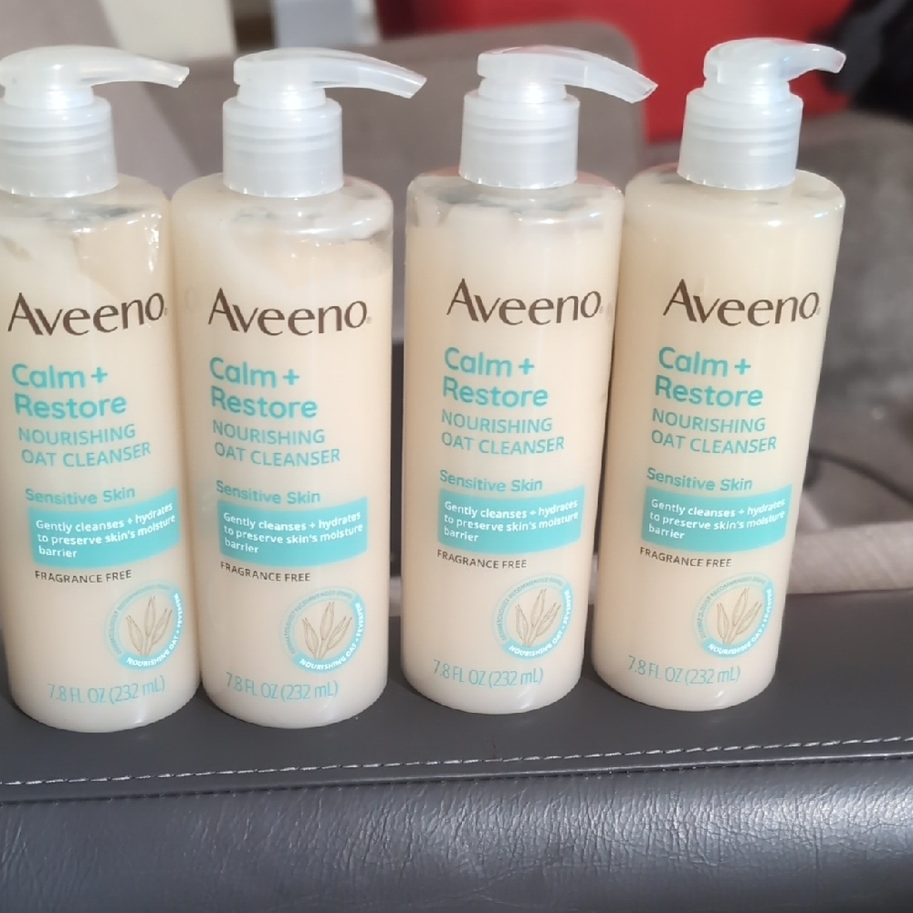 4 Pack Aveeno Calm + Restore Nourishing Oat Cleanser - Cream
